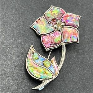 Vintage Duri abalone shell flower brooch